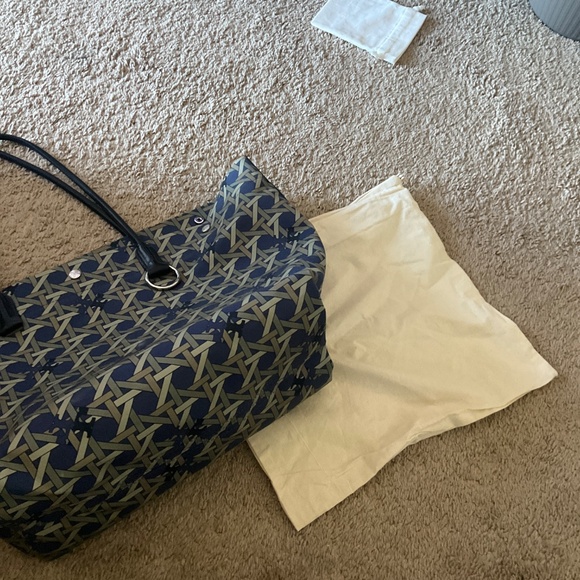 Tory Burch Basketweave Canvas/ Leather Handles Tote Bag Navy - Picture 8 of 8